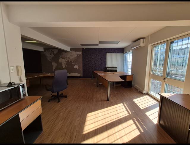 118M² OFFICE TO LET IN RIVONIA
